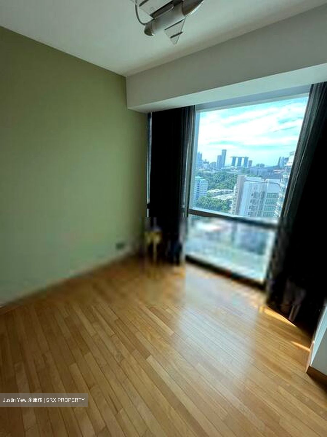 The Light @ Cairnhill (D9), Condominium #636257791